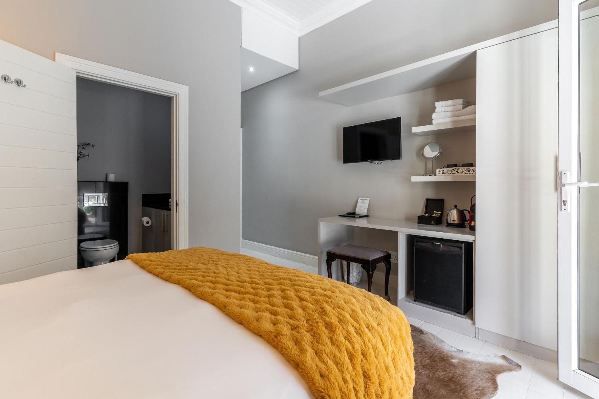 Long Street Boutique Hotel 3*